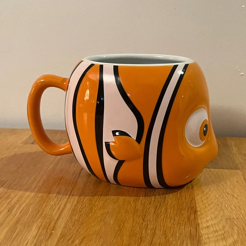 Finding Nemo Mug - Picture 2 of 5